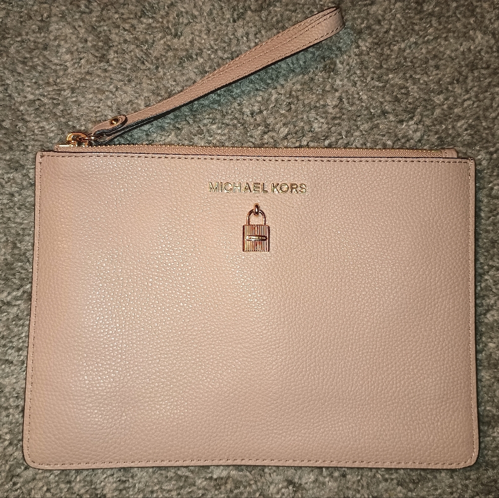Michael Kors Wristlet/Clutch